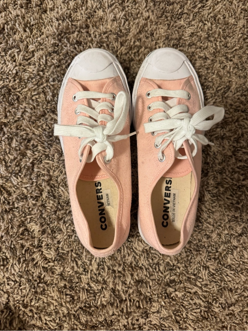 Converse Low Top Canvas Sneakers in Pastel Pink and White